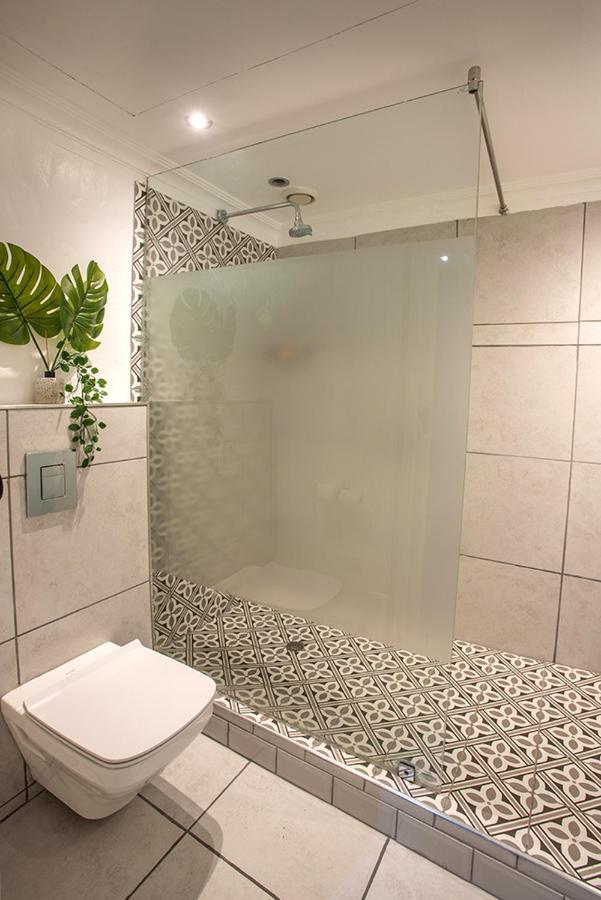 דירות דורבן 2 Sleeper Stylish Sanctuary מראה חיצוני תמונה